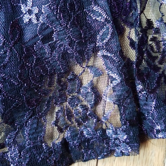 Lace pleated skirt - Picture 2 of 5